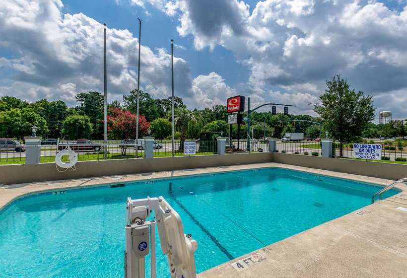 Отель Econo Lodge