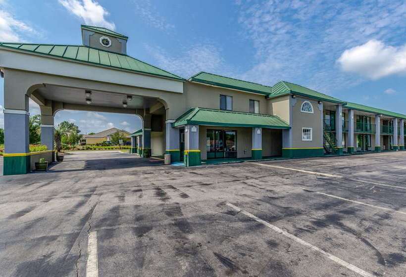 Отель Econo Lodge