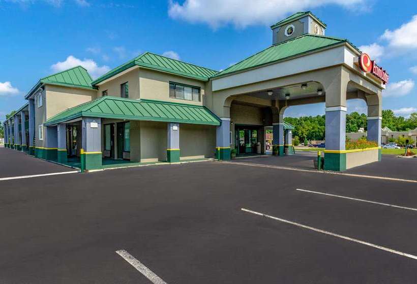 Отель Econo Lodge