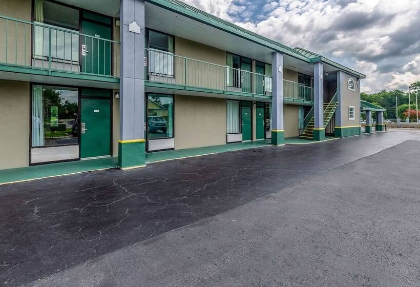 فندق Econo Lodge
