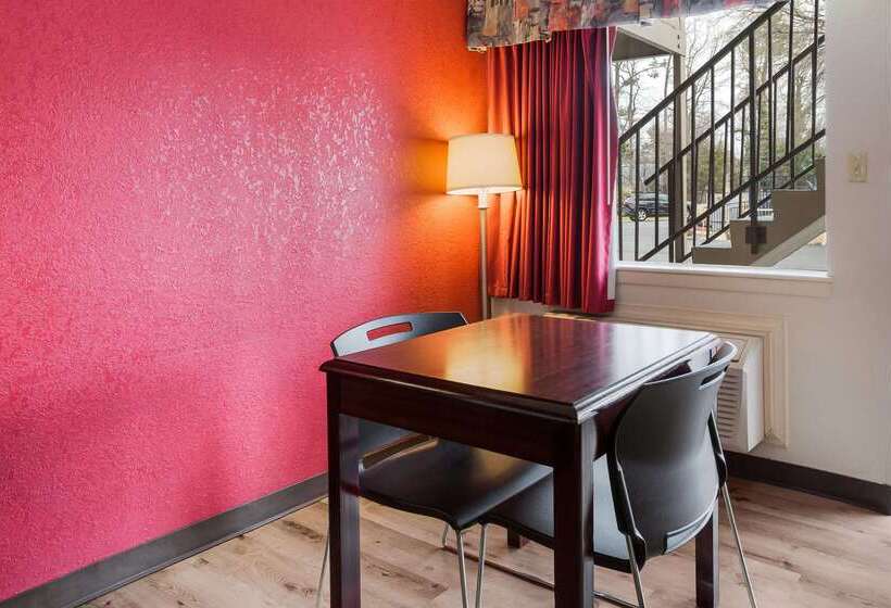 호텔 Econo Lodge Historic Area