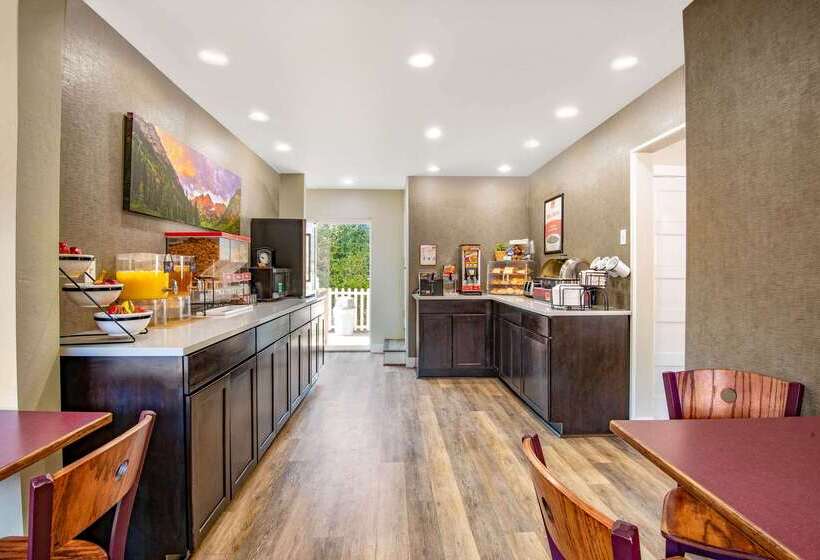 酒店 Econo Lodge Inn & Suites Durango