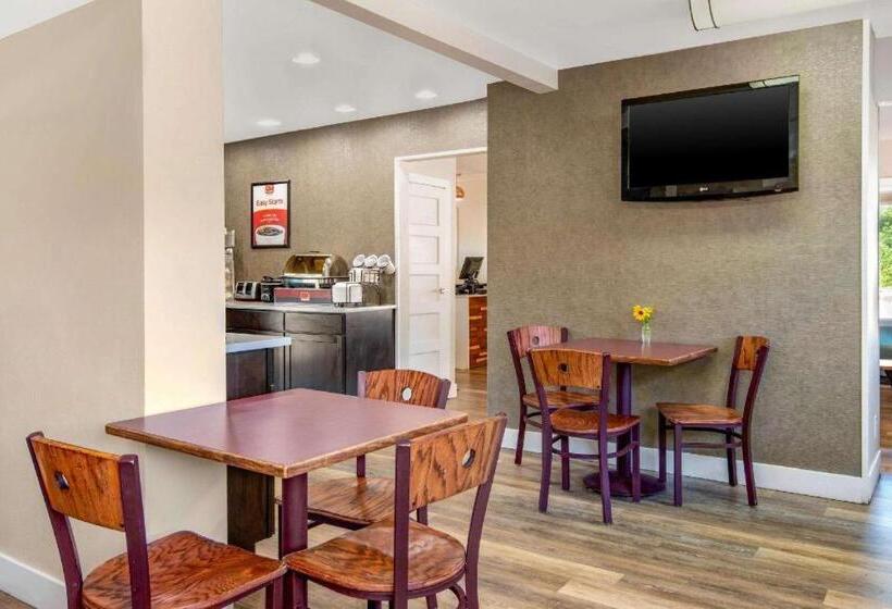 酒店 Econo Lodge Inn & Suites Durango