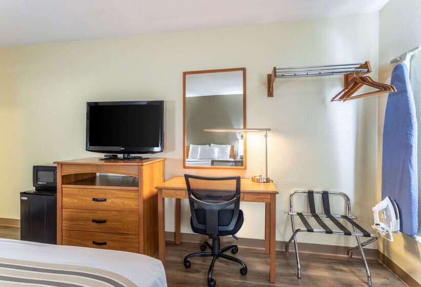 فندق Econo Lodge