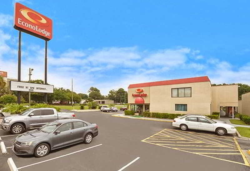 Отель Econo Lodge Midtown