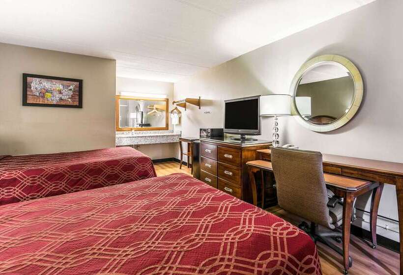 فندق Econo Lodge North