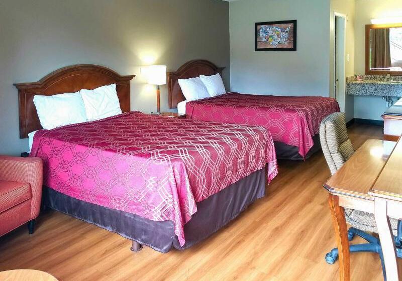 فندق Econo Lodge North