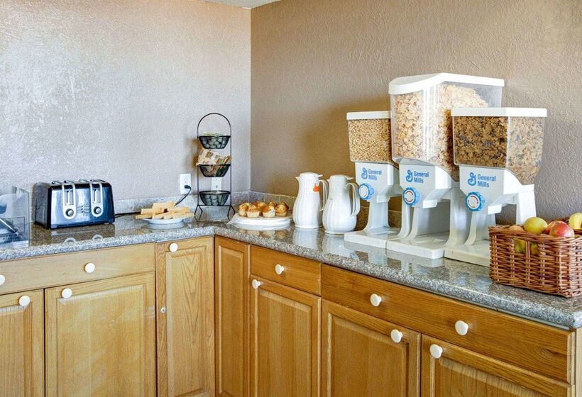 فندق Econo Lodge Temple