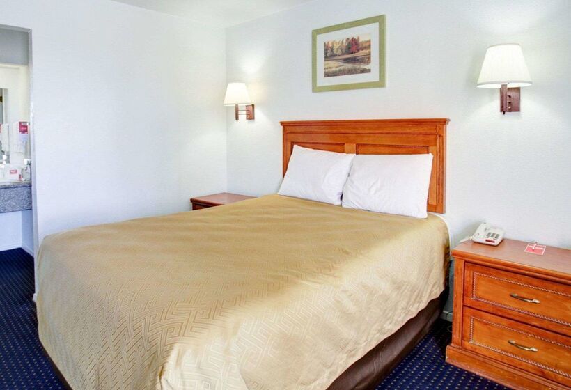 فندق Econo Lodge Temple