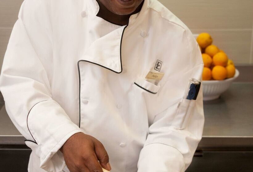 Embassy Suites Hotel Baton Rouge