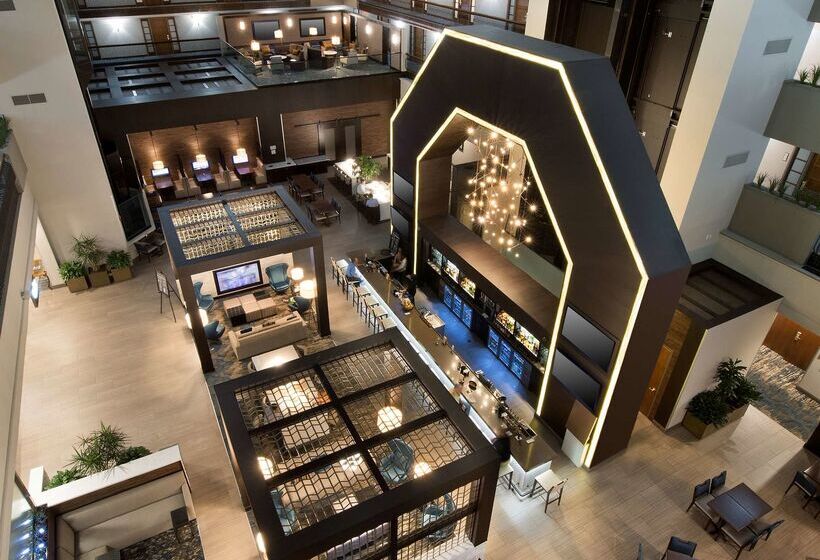 בית מלון כפרי Embassy Suites By Hilton Columbus