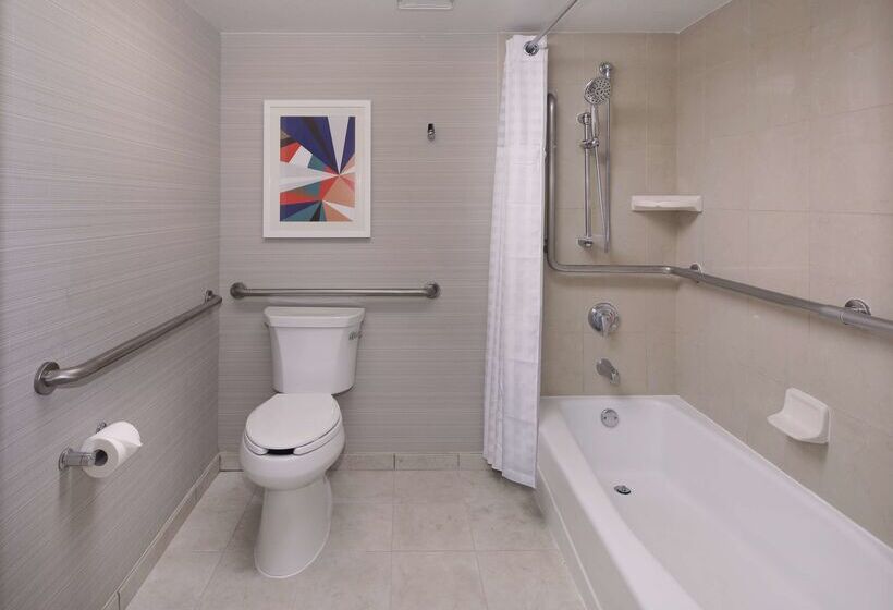 فندق Embassy Suites By Hilton Anaheim North