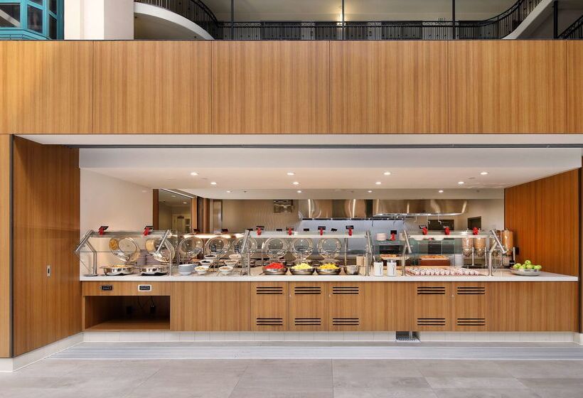 فندق Embassy Suites By Hilton Anaheim North