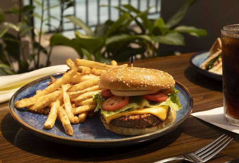 فندق Embassy Suites By Hilton Anaheim North