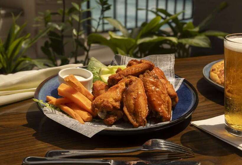 فندق Embassy Suites By Hilton Anaheim North