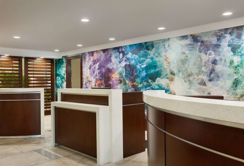 فندق Embassy Suites By Hilton Atlanta Airport