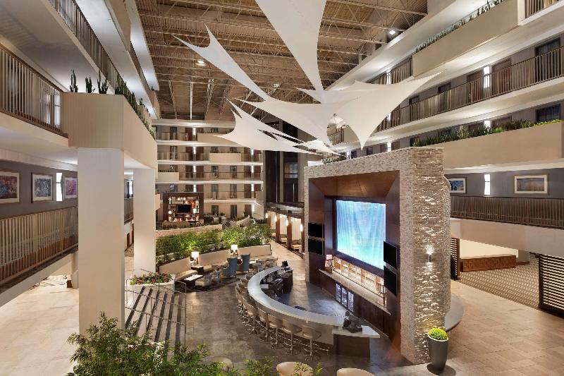 فندق Embassy Suites By Hilton Atlanta Airport