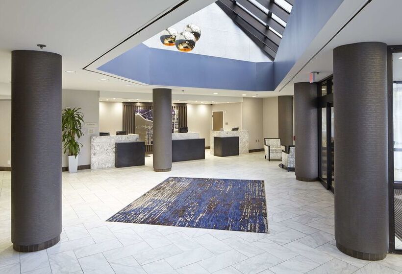 בית מלון כפרי Embassy Suites By Hilton Atlanta Galleria