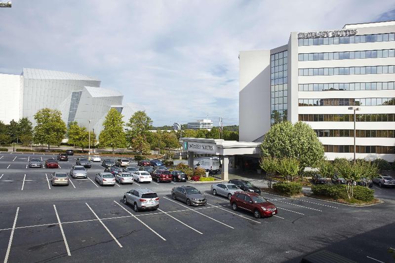 בית מלון כפרי Embassy Suites By Hilton Atlanta Galleria