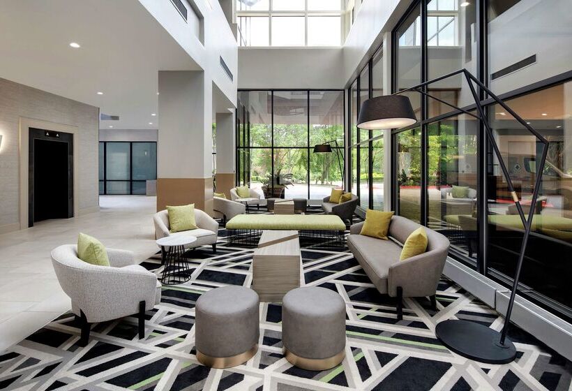 هتل Embassy Suites By Hilton Atlanta Perimeter Center