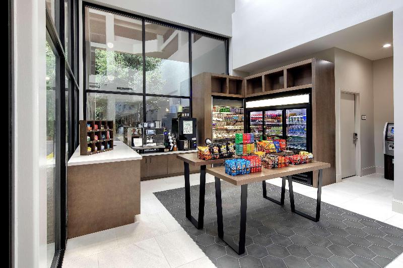 酒店 Embassy Suites By Hilton Atlanta Perimeter Center