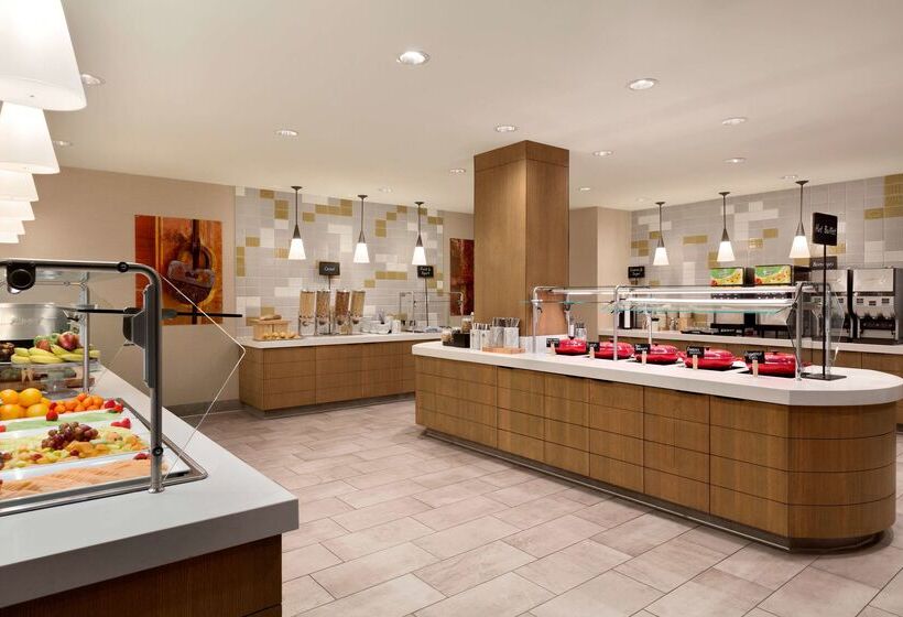 호텔 Embassy Suites By Hilton Austin Downtown South Congress