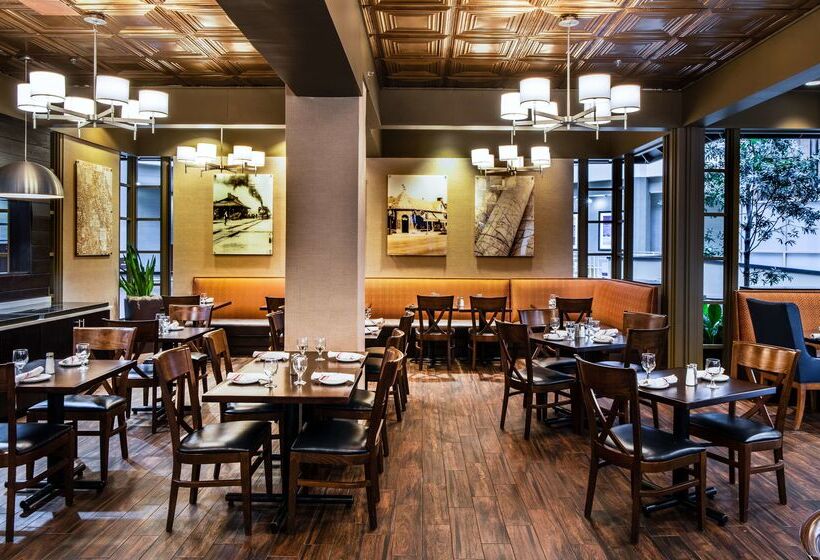 هتل Embassy Suites By Hilton Chicago North Shore Deerfield