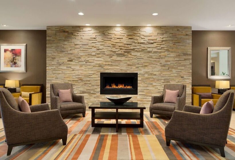 هتل Embassy Suites By Hilton Chicago North Shore Deerfield