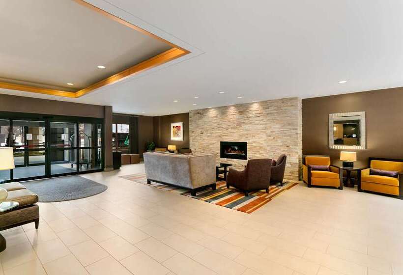 هتل Embassy Suites By Hilton Chicago North Shore Deerfield