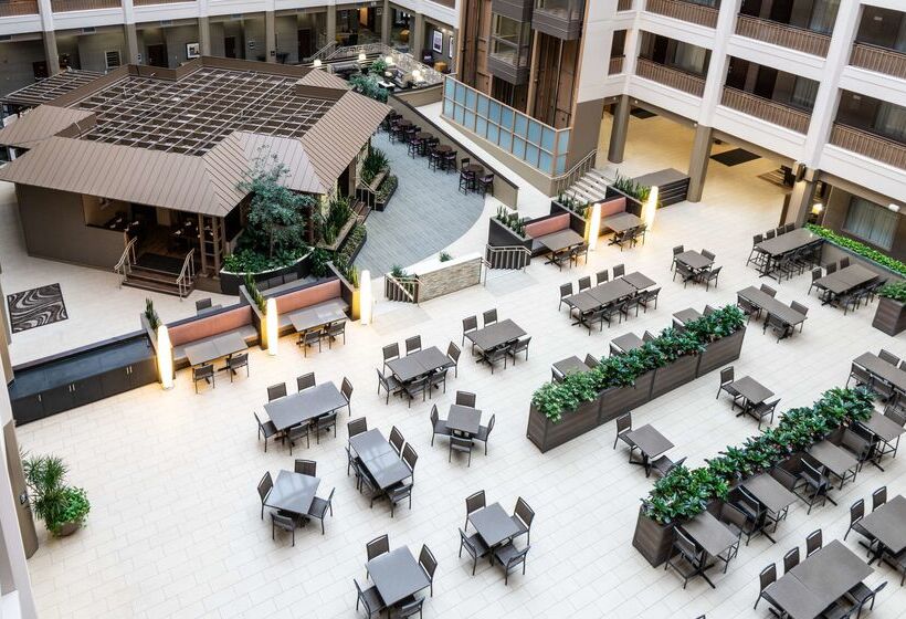 هتل Embassy Suites By Hilton Chicago North Shore Deerfield