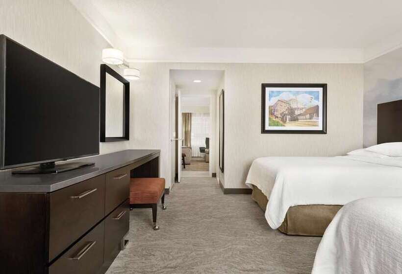 هتل Embassy Suites By Hilton Chicago North Shore Deerfield