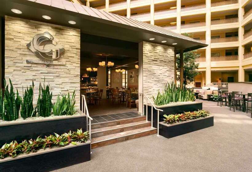 هتل Embassy Suites By Hilton Chicago North Shore Deerfield