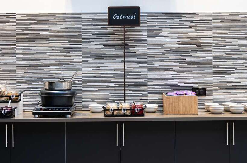 هتل Embassy Suites By Hilton Chicago North Shore Deerfield