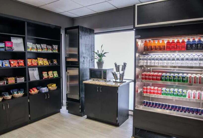 Отель Embassy Suites By Hilton Chicago Schaumburg Woodfield