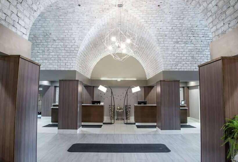 Отель Embassy Suites By Hilton Chicago Schaumburg Woodfield