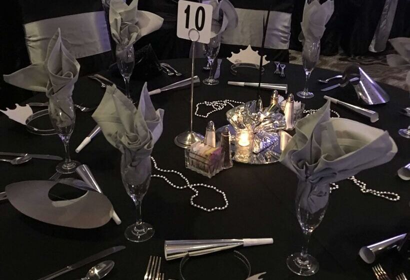 ホテル Embassy Suites By Hilton Cincinnati Northeast Blue Ash