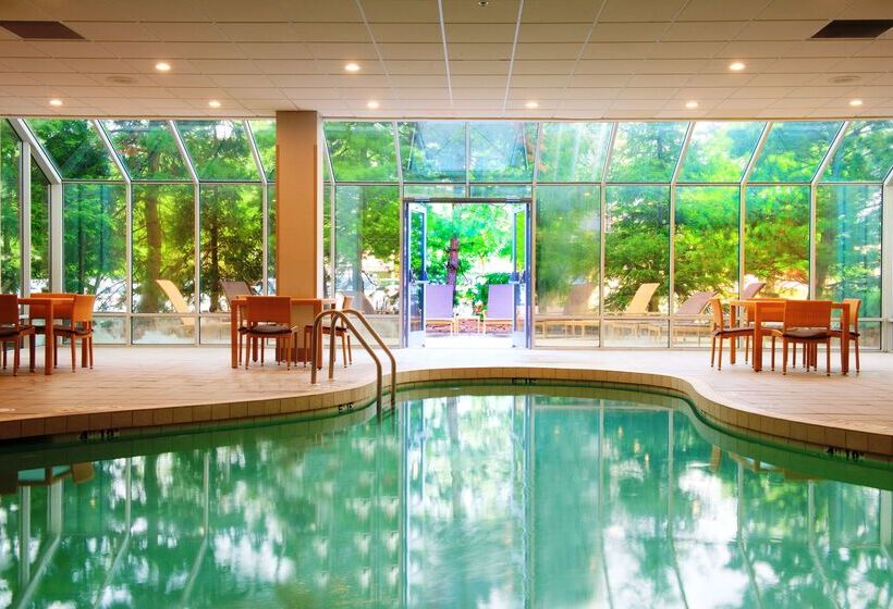 ホテル Embassy Suites By Hilton Cincinnati Northeast Blue Ash