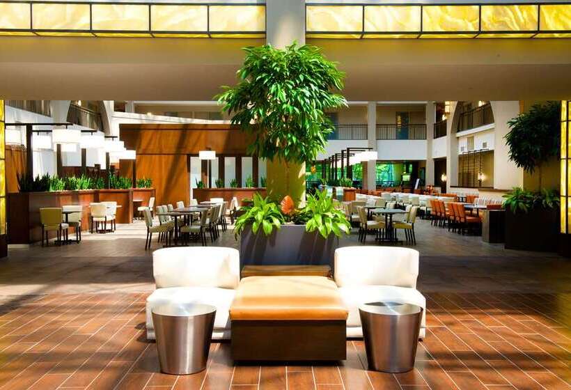 ホテル Embassy Suites By Hilton Cincinnati Northeast Blue Ash