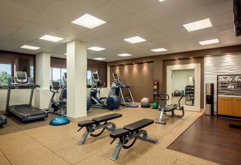 ホテル Embassy Suites By Hilton Columbia Greystone