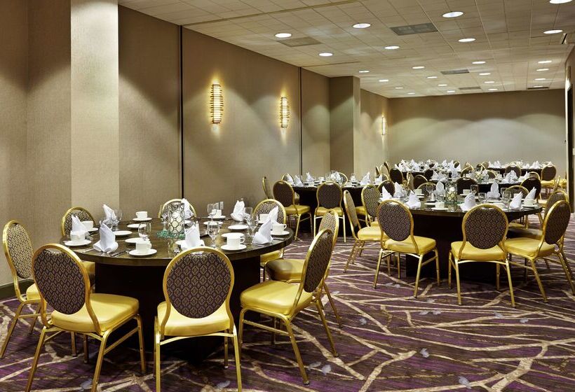 호텔 Embassy Suites By Hilton Crystal City National Airport