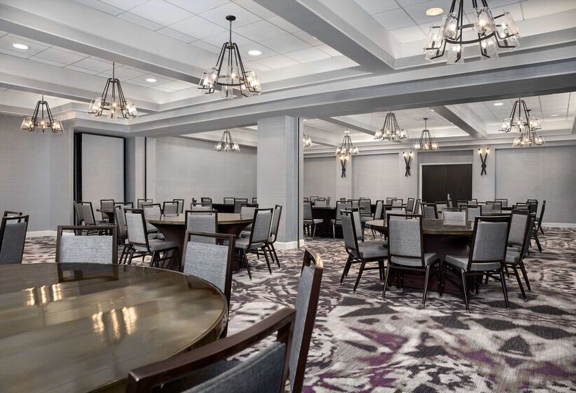 호텔 Embassy Suites By Hilton Crystal City National Airport