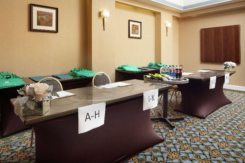 호텔 Embassy Suites By Hilton Crystal City National Airport