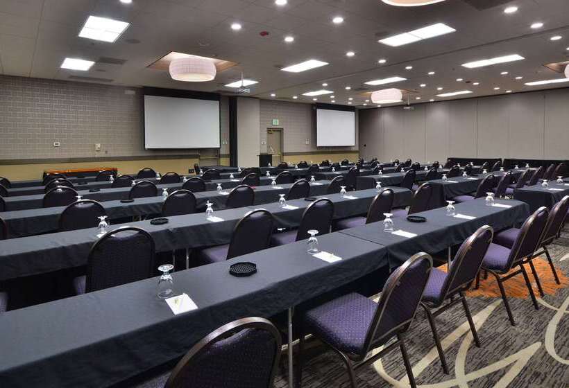 酒店 Embassy Suites By Hilton Denver Central Park