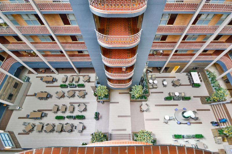 호텔 Embassy Suites By Hilton Denver Central Park