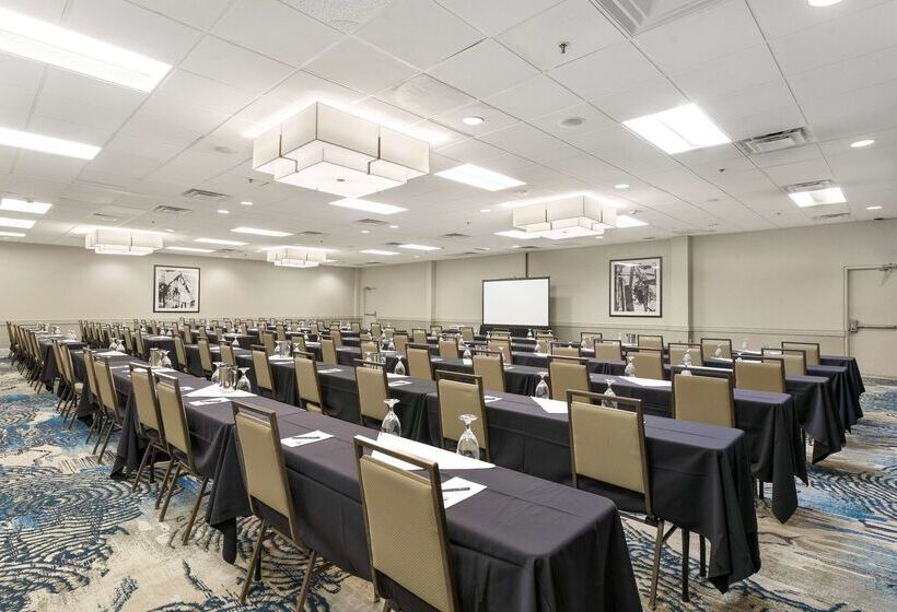 ホテル Embassy Suites By Hilton Denver Tech Center North