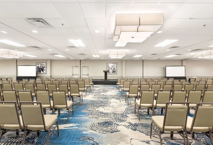 ホテル Embassy Suites By Hilton Denver Tech Center North