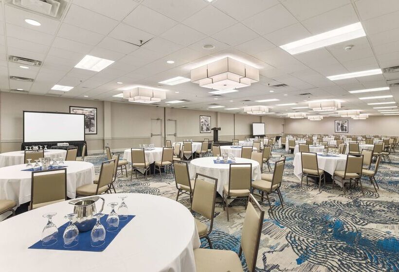 ホテル Embassy Suites By Hilton Denver Tech Center North