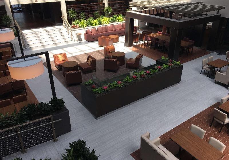 ホテル Embassy Suites By Hilton Denver Tech Center North