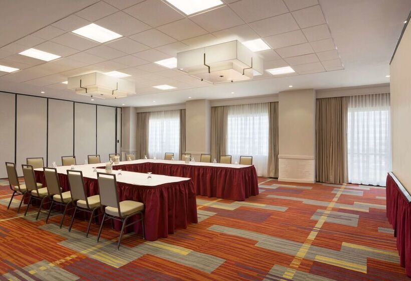 בית מלון כפרי Embassy Suites By Hilton El Paso