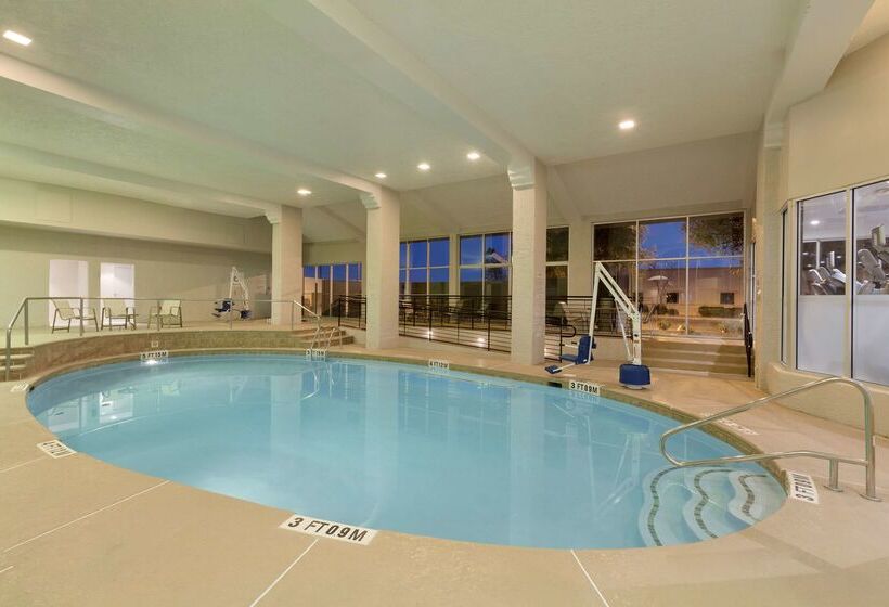 בית מלון כפרי Embassy Suites By Hilton El Paso